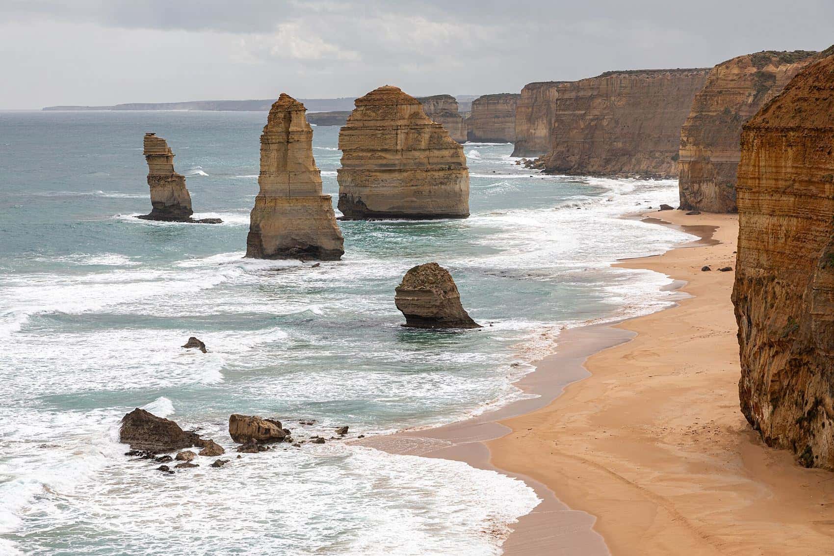 The Twelve Apostles limestone stacks on the Great Ocean Road